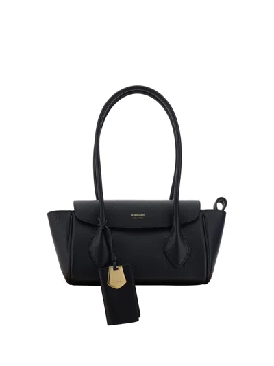 Ferragamo East-west Medium Tote Bag In Black