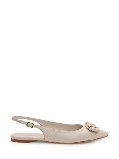 Ferragamo Elegant Ballerina Flats With Refined Bow And Pointed Toe In Neutral