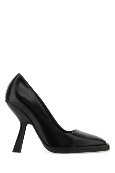 Ferragamo Stylish Leather Anser X5 Pumps With 11.5 Cm Heel In Black