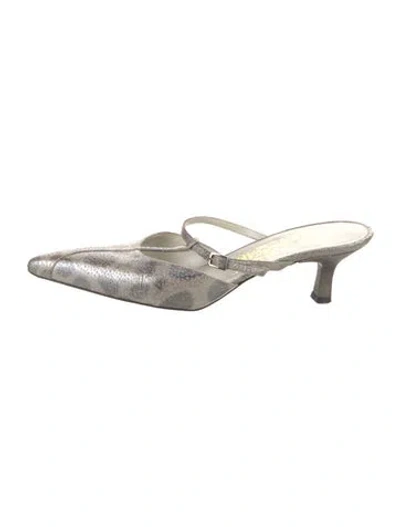 Pre-owned Ferragamo Embossed Leather Printed Mules In Silver