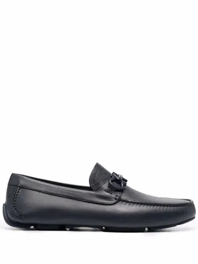 Ferragamo Embossed Leather Driving Shoes In Navy