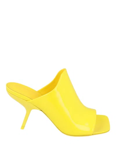 Ferragamo Era Patent Leather Mules In Yellow
