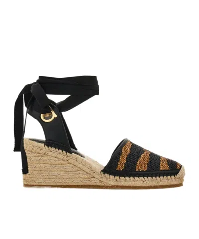 Ferragamo Espadrilles In Black