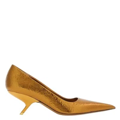 Ferragamo Eva 55 Laminated Riace Pumps In Gold