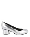 Ferragamo Farrah Pumps In Grey