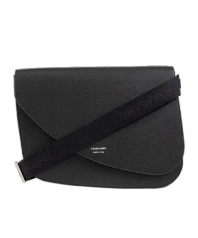 Ferragamo Fiamma Shoulder Bag In Black