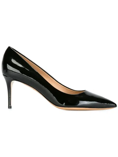 Ferragamo 'fiore' Pumps In Black