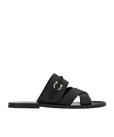 FERRAGAMO FLAT-BOTTOMED SANDALS