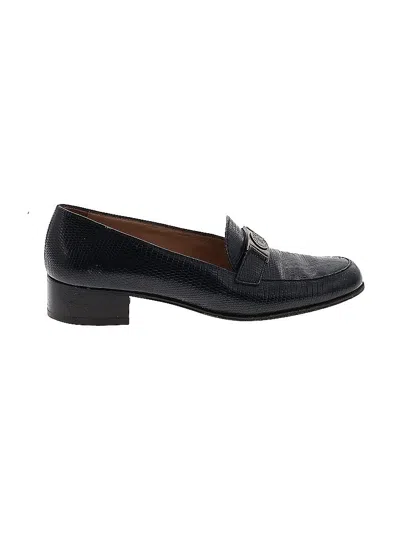 Pre-owned Ferragamo Flats In Black