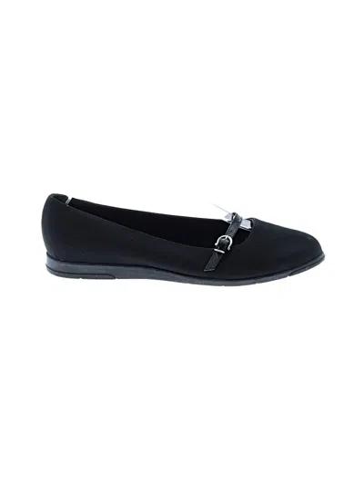 Pre-owned Ferragamo Flats In Black