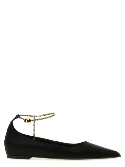Ferragamo Dada Flache Schuhe Mit Spitzer Kappe Aus Satin In Schwarz