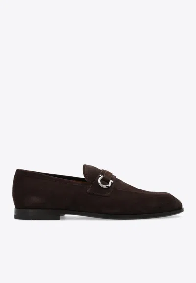 Ferragamo Gancini-buckle Leather Loafers In Brown