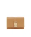 Ferragamo Portefeuille Compact Hug Beige In Nude