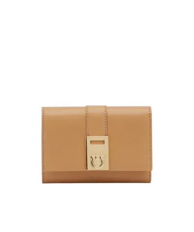 Ferragamo Portefeuille Compact Hug Beige