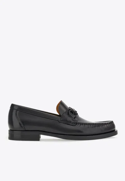Ferragamo Fort Gancini Plaque Leather Loafers In Black