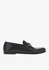 Ferragamo Galileo Gancini Buckle Leather Loafers In Black
