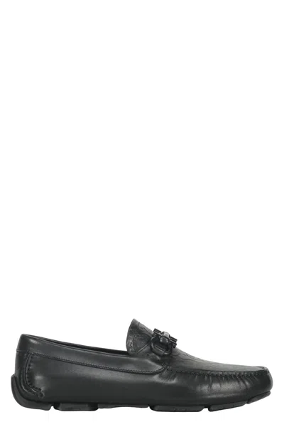 Ferragamo Gancin Driver Loafer In Black
