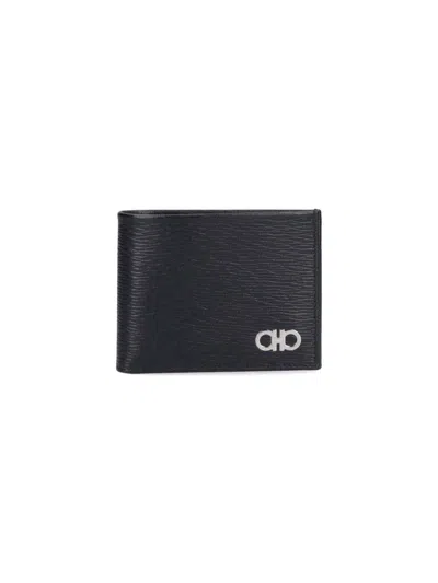 Ferragamo Textured Bifold Wallet With Polished Logo Emblem In Black