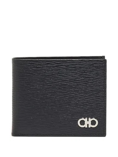 Ferragamo Gancini Bifold Wallet In Black