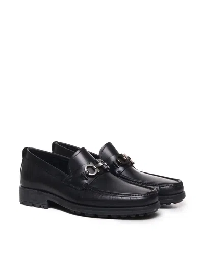 Ferragamo Gancini Black Loafers In Nero