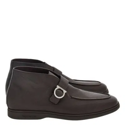 Ferragamo Gancini Buckle Desert Boots In Black
