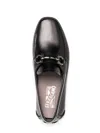Ferragamo Gancini Buckle Driving Loafers In Black