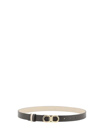 Ferragamo Gancini Buckle Leather Belt In Transparent