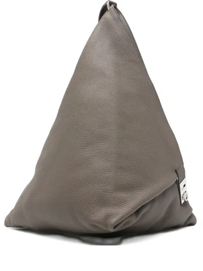 Ferragamo Gancini-buckle Leather Shoulder Bag In Gray