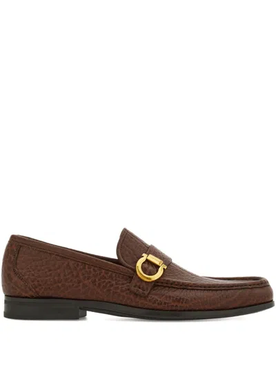 Ferragamo Gancini Buckle Loafers In Brown