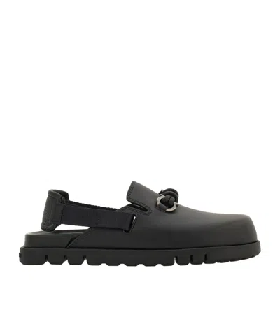 Ferragamo Gancini Buckle Mule In Black
