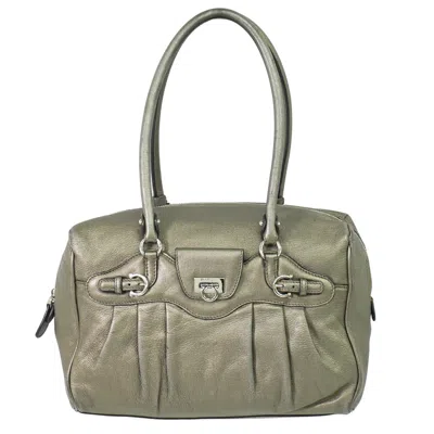 Pre-owned Ferragamo Gancini Buckle Shoulder Bag Leather Leather Bag () In Gold