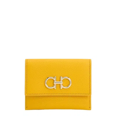 Ferragamo Gancini Card Holder In Yellow