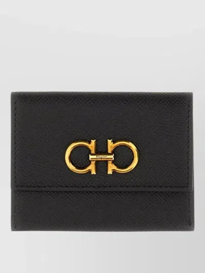 Ferragamo Gancini Cardholder Featuring Metal Hardware