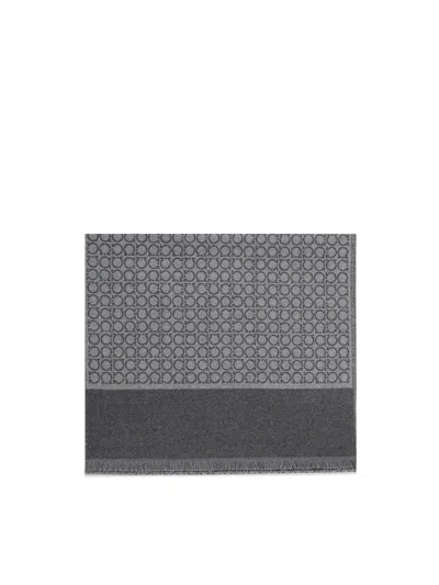 Ferragamo Gancini Cashmere Scarf In Gray