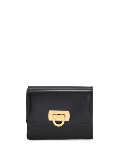 Ferragamo Gancini Clasp Wallet In Black