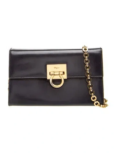 Pre-owned Ferragamo Gancini Clutch In Black