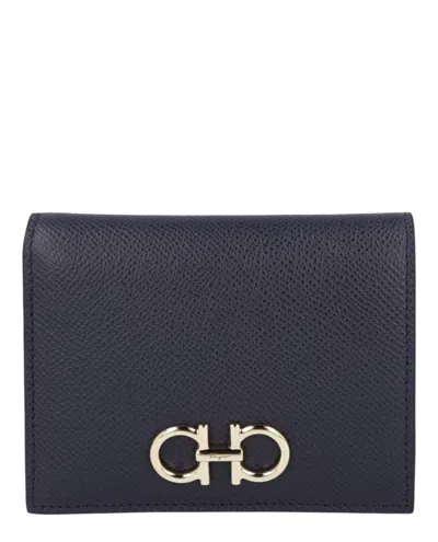 Ferragamo Gancini Compact Wallet In Black