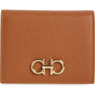 FERRAGAMO FERRAGAMO GANCINI COMPACT WALLET