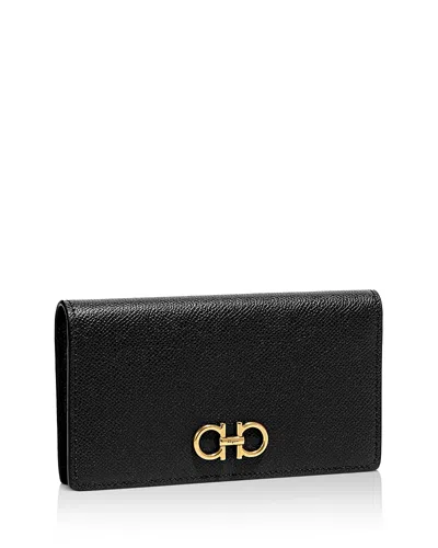 Ferragamo Gancini-plaque Leather Clutch Bag In Black