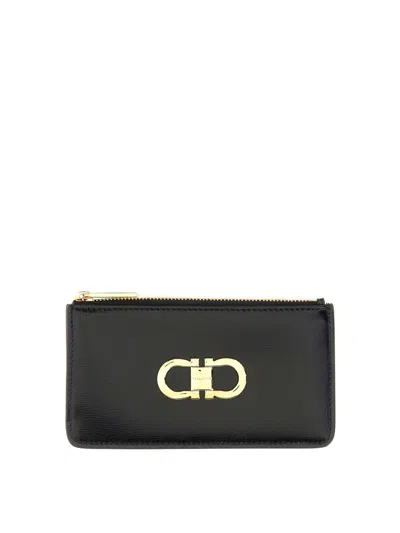 Ferragamo Gancini Leather Cardholder In Black