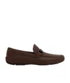 Ferragamo Gancini-detail Loafers In Black