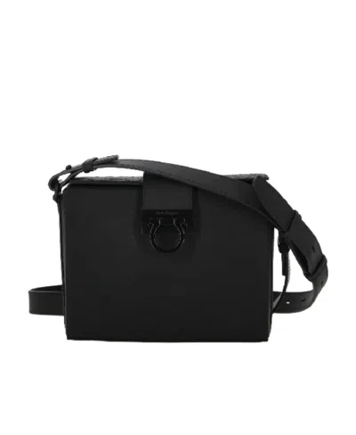 Ferragamo Gancini Embossed Shoulder Bag In Black