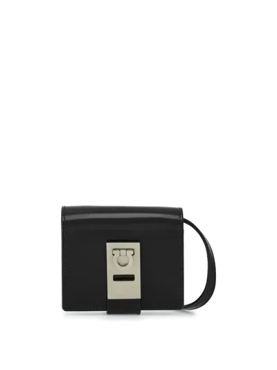 Ferragamo Gancini Flip-lock Leather Cardholder In Black