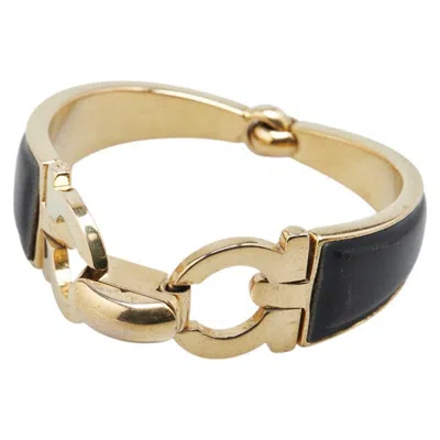 Pre-owned Ferragamo Gancini Gold Leather Bangle () In Multi