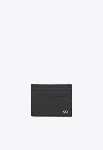 Ferragamo Gancini Grained Leather Cardholder In Black
