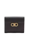 Ferragamo Gancini Grained Leather Compact Wallet In Black