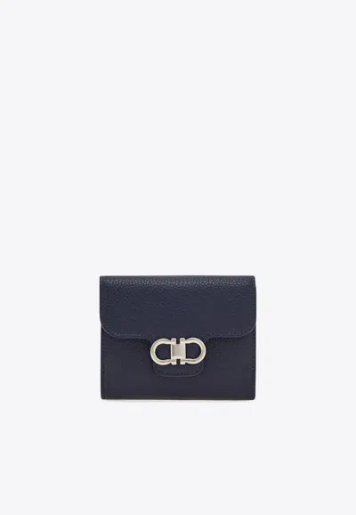 Ferragamo Gancini Grained Leather Compact Wallet In Blue