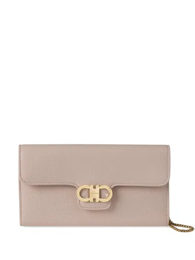 Ferragamo Gancini Hammered Chain Wallet In Pattern