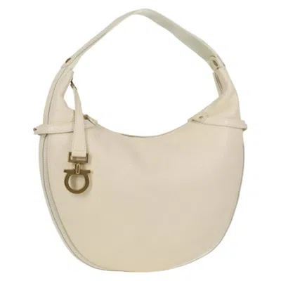Pre-owned Ferragamo Gancini Hobo Leather Leather Handbag () In Sand
