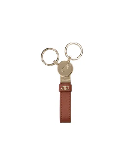 FERRAGAMO FERRAGAMO GANCINI' KEYCHAIN – BROWN